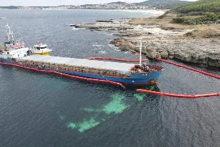 Kocaeli'de kuru yük gemisi karaya oturdu! Kurtarma çalışmalarına hazırlık