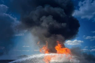 Körfez'de sıcak temas: ABD'ye ait bir ticaret gemisi hedef alındı