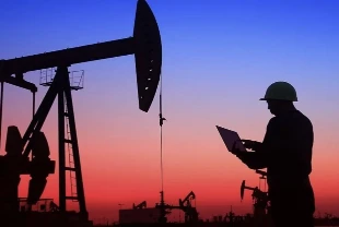 Körfez’deki tansiyon petrolü körüklüyor: BRENT 82 doları aştı