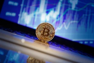 Kripto piyasasında barış fiyatlaması: Bitcoin'de 70 bin dolar sınırı yeniden aşıldı