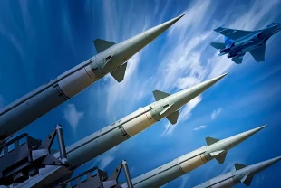 Küresel askeri harcamalar rekor kırdı: 2,9 trilyon dolara ulaştı