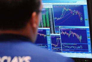Küresel borsalarda Orta Doğu baskısı: JPMorgan S&P 500 için tahminini düşürdü