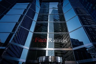 Küresel büyümede yavaşlama riski: Fitch'ten petrol ve borsa uyarısı
