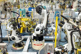 Küresel düşüşe rağmen Çin’den robotik hamle