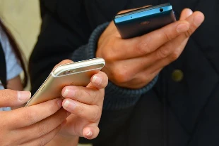 KVKK'den SMS'le doğrulama koduna yeni düzenleme: Yanıltıcı onaya ceza