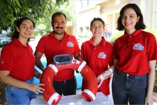 Lise öğrencileri otonom cankurtaran simidi tasarladı