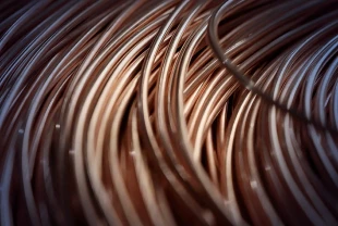 Metal piyasalarında yön ayrışması: Küresel büyüme kaygıları fiyatlara yansıdı