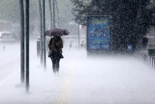 METEOROLOJİ SON DAKİKA: Sarı kodlu uyarı geldi: Sağanak ve fırtınaya dikkat!