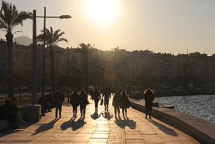 METEOROLOJİ SON DAKİKA: Sıcaklıklar çarşambadan itibaren yükseliyor: İstanbul ve Ankara’da hava değişiyor