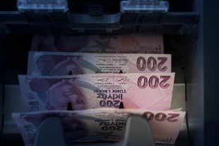 Mevduatlarda 197 milyar liralık düşüş