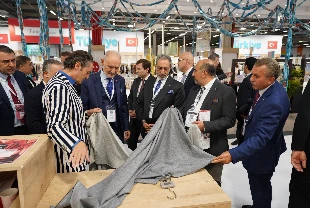 Modanın nabzı Texworld Paris'te attı! 32 firmayla 2. büyük katılımcı ülke olduk