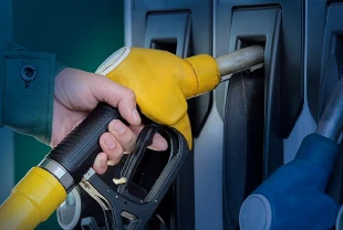 MOTORİN FİYATLARI | Akaryakıta indirim geliyor mu? Tabelalar değişecek!