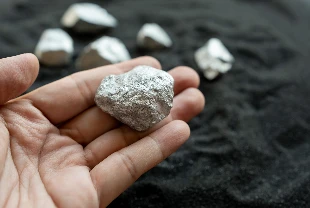 Nadir metallere karşı 20 bin kat ucuz alternatif