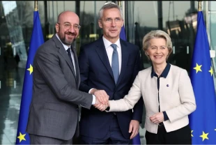 NATO, AB ile görev paylaşımını savundu!