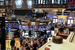 New York Borsası'nda 'tarife' baskısı: Endeksler düşüşle açıldı