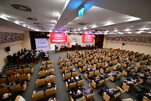 ‘Öğrencilerin mesleklerine sahip çıkmasını sağlamalıyız’