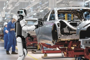 Otomotiv sektörü yapay zeka yatırımlarında destek bekliyor