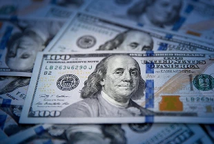 Özel sektörün yurt dışı kredi borcu 210,8 milyar dolar oldu