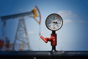 Petrol yatayda: Ateşkesin uzama ihtimali fiyatları frenledi