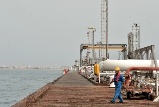 Piyasalarda 'Hürmüz' denklemi! Arz riski petrolde fiyatı belirleyecek