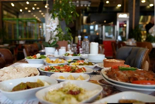 Ramazan bereketi çoklukta değil ölçülü sofrada