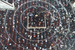 Restorasyonu tamamlanan Selimiye Camisi'nde teravih yoğunluğu