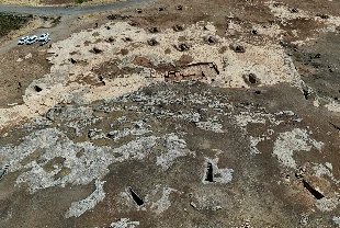Roma dönemine ait Tharsa Antik Kenti'nde 8 oda mezarı gün yüzüne çıkarıldı