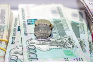 Ruble ABD doları karşısında güçlendi