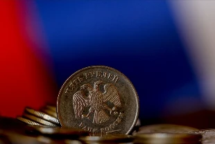 Rusya'da bütçe açığı artan harcamalarla 4,2 trilyon rubleye çıktı