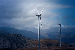 Rüzgar enerjisi yatırımları hızla sürüyor: İlk çeyrekte 350 milyon dolar seviyesi aşıldı
