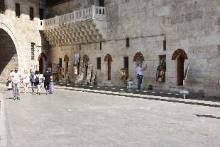 Sanatın altı rengi Hünkar Kasrı’nda