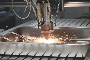 Sanayide yapay zeka devrimi: Paslanmaz ve ultra güçlü çelik üretildi