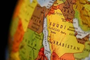 Savaşın yeni cephesi: Husilerin Kızıldeniz'de oynayacağı rol kritik