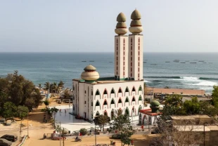 Senegal'de camilerin birbirinden farklı minareleri göz kamaştırıyor