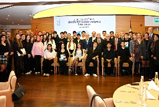 Sigortacılığı kaleme alan gençlere ödül