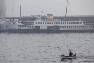 Sis etkili oldu! İstanbul'da bazı vapur seferleri iptal edildi