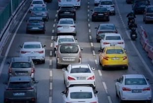 SON DAKİKA: Araçlardaki APP plakalar için yeni karar: 1 Nisan'a kadar ceza yok