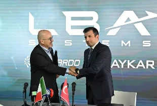 SON DAKİKA: Baykar ve İtalyan devi Leonardo'dan yeni adım! İmzalar atıldı