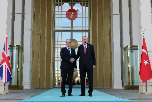 SON DAKİKA: İngiltere ile imzalar atıldı: Türkiye 44 Eurofighter alacak