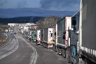 Süper üçgen için anlaşmalar tamam! Süveyş Kanalı’na alternatif Körfez Koridoru