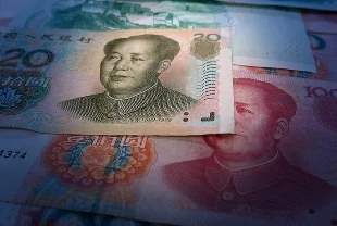 Tarife gerilimi ve zayıf iç talep Çin'i yavaşlatıyor