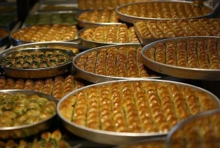 Tatlı üretiminde güvenlik ön planda: Antep fıstığında TSE zorunluluğu