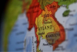 Tayland ve Kamboçya arasında 6 noktada çatışma başladı!
