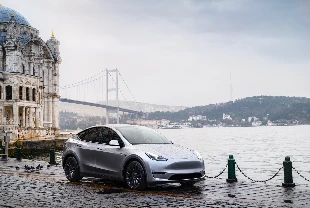 Tesla, uygun fiyatlı Model 3 ve Model Y modellerini duyurdu