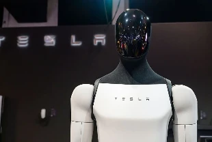 Tesla'nın Optimus robotunun üretiminde kriz: Maliyetler üç katına çıkabilir