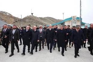 Ticaret Bakanı Bolat Van'da: Kapıköy Gümrük Kapısı'nda incelemeler yaptı