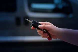 Ticaret Bakanlığı'ndan '6 ay-6 bin kilometre' değerlendirmesi: Spekülatif fiyat artışlarını önledi