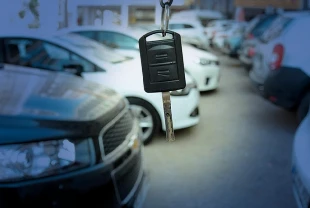 Ticaret Bakanlığı'ndan sıkı denetim: Yetki belgesiz araç satanlara 102 milyon TL ceza