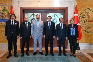 TOBB Başkanı Hisarcıklıoğlu, Cumhurbaşkanı Yardımcısı Yılmaz ile bir araya geldi