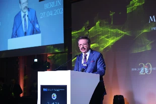 TOBB Başkanı Hisarcıklıoğlu'ndan Berlin'de savunma sanayisinde işbirliği çağrısı